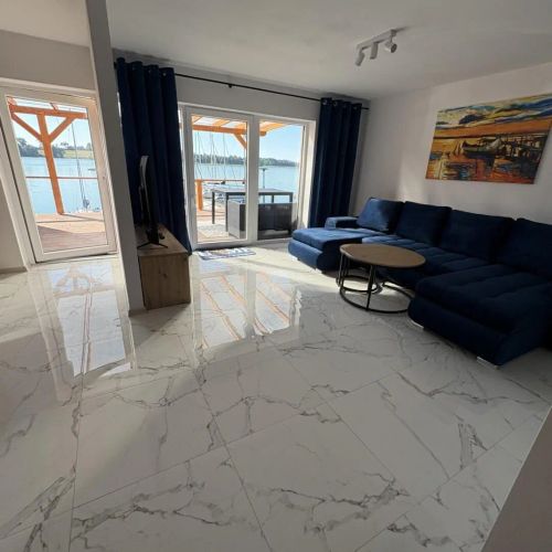 Apartamenty rzut beretem Ryn