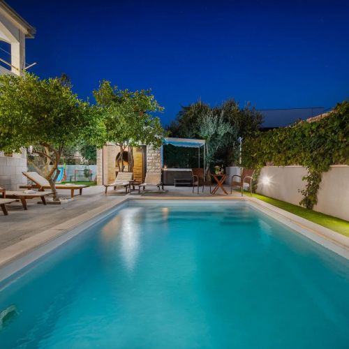 Sunshine Holiday Home Kaštel Novi