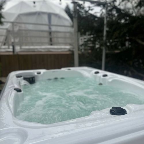 Hain Glamp Karkonosze - namiot z jacuzzi i sauną Przesieka – Przesieka, Polonia