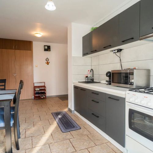 Central Cozy & Bright 3BR Apartment București