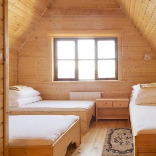 Pokoje Magiczny Zakątek Chmiel – Lutowiska, Polonia