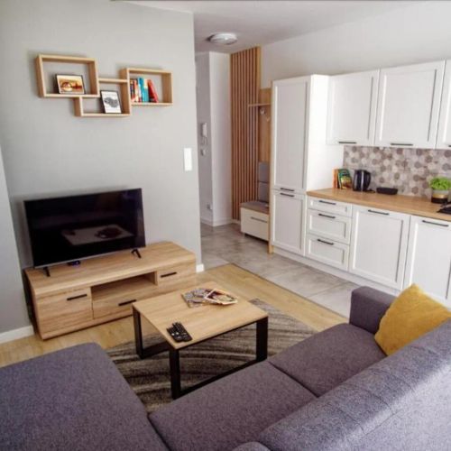 Białowieska - Przytulny apartament z ogródkiem, parking - Wrocław - Fair Rentals