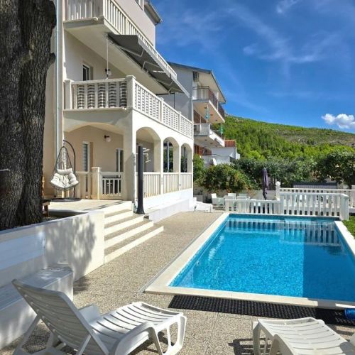 Family-friendly Apartments With Swimming Pool Lokva Rogoznica, Omiš - 25508 Lokva Rogoznica