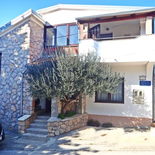 Apartments With Parking Space Starigrad, Paklenica - 25527 Starigrad