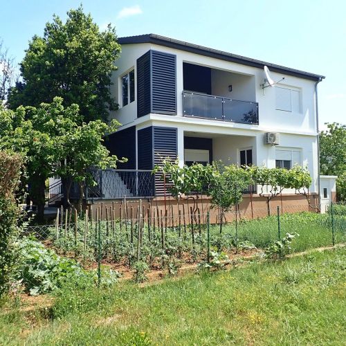 Apartments With Parking Space Seline, Paklenica - 25535 Seline