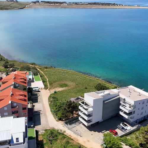 Apartment Luxury Beachfront Jacuzzi Suite with Sea View Povljana – Povljana, Chorvatsko