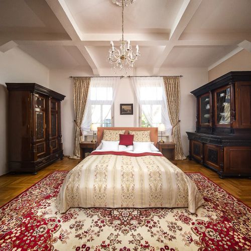 Mályvás Apartman-A Múlt Kincse Balatonrendes