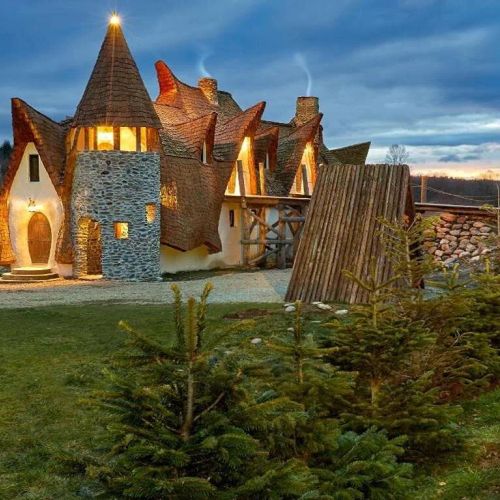 Castelul de Lut Valea Zânelor Porumbacu de Sus – Porumbacu de Sus, Rumunsko