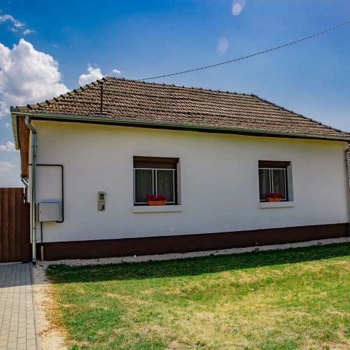 Kecskés Vendégház Magyardombegyház – Magyardombegyház, Węgry