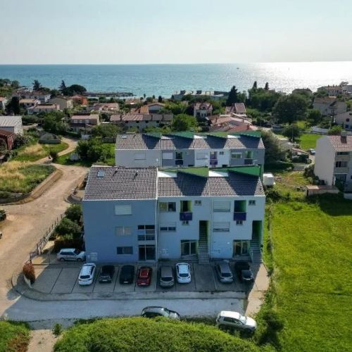 Apartment Hana Zambratija