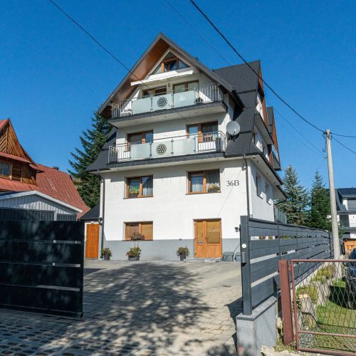 Gąsienica Apartamenty Queen z Jacuzzi Zakopane – Zakopane, Polonia