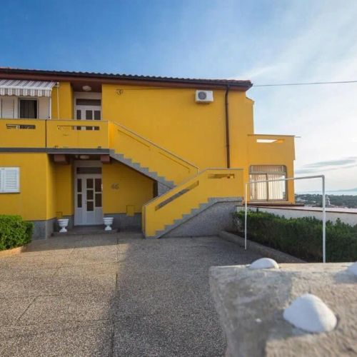 Apartments Menigo Manzoni Punat