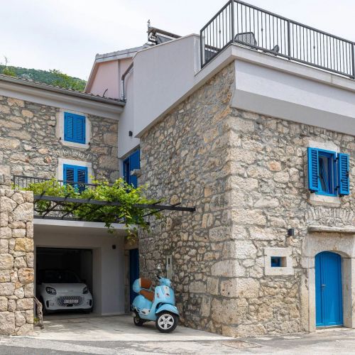 Modern Stone House Maris Tribalj – Tribalj, Croația