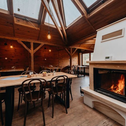 Restaurace a penzion Lucie – Jičín, Republica Cehă