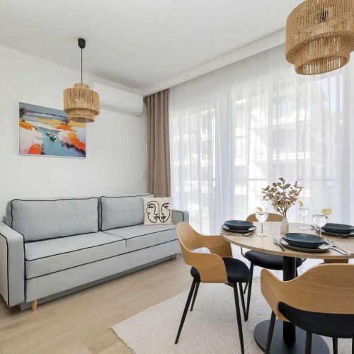 Zielona 1A | Jasny Apartament | Parking
