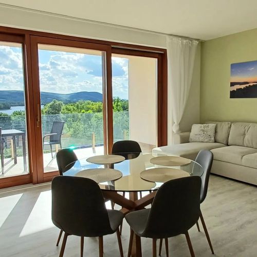 Akvamarin Apartmanház Zebegény