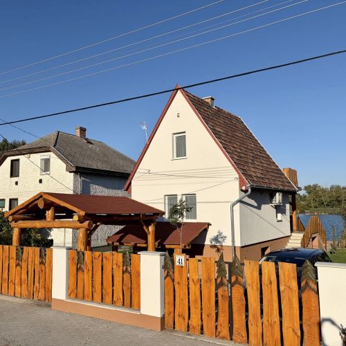 RSD Fenyőpart Vendégház Szigetbecse
