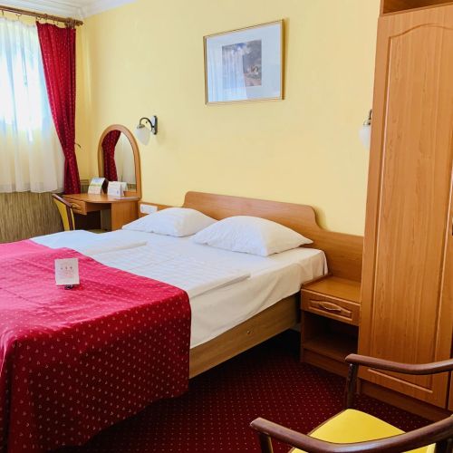 Hotel Korona Wellness Rendezvény & Borszálloda Eger  – Eger, Węgry