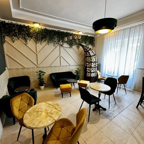 Hotel Korona Wellness Rendezvény & Borszálloda Eger  – Eger, Węgry