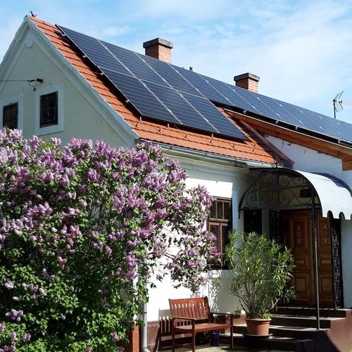 Cserépmadár Szállás és Csinyálóház Velemér