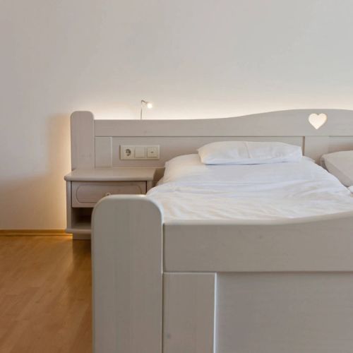 Tornácos Hotel Hegykő – Hegykő, Ungaria