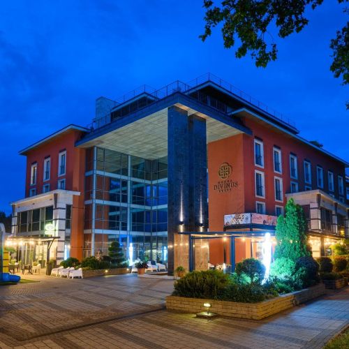 Hotel Divinus Debrecen – Debrețin, Ungaria