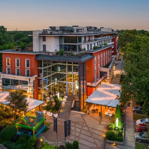 Hotel Divinus Debrecen – Debrețin, Ungaria
