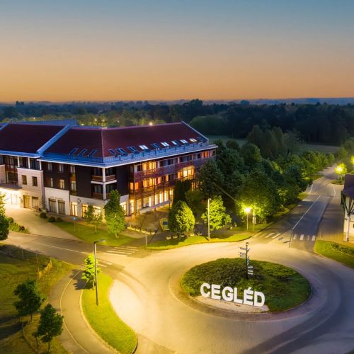 Hotel Aquarell Cegléd – Cegléd, Maďarsko