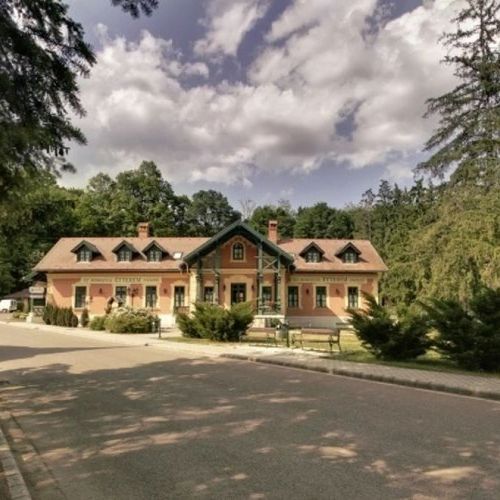 St. Hubertus Panzió és Étterem Parádsasvár