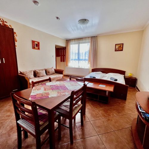 Kolbászház Apartman Gyula – Gyula, Maďarsko