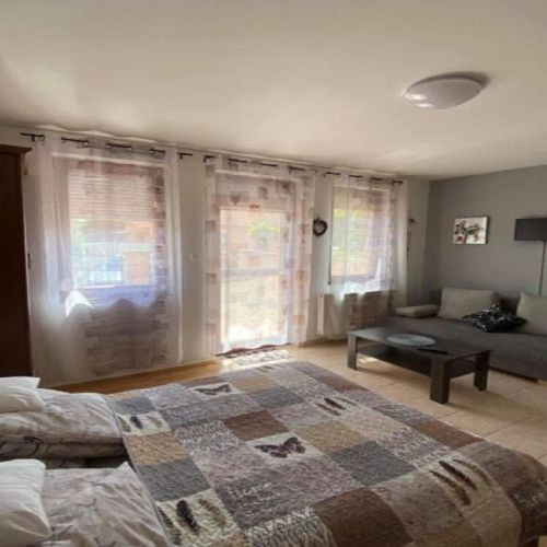 Hellasz Apartman Gyula