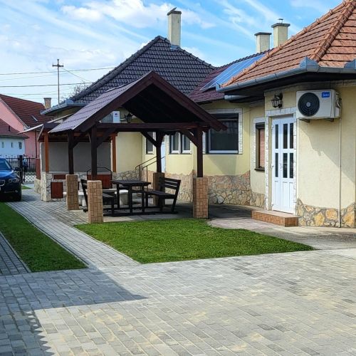 Hőforrás Apartman Hajdúszoboszló