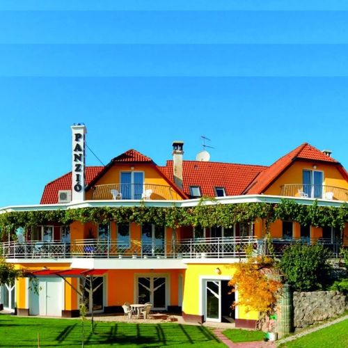 Judit Panzió Tapolca