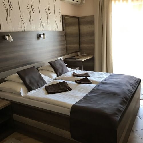 Royal Hotel Cserkeszőlő