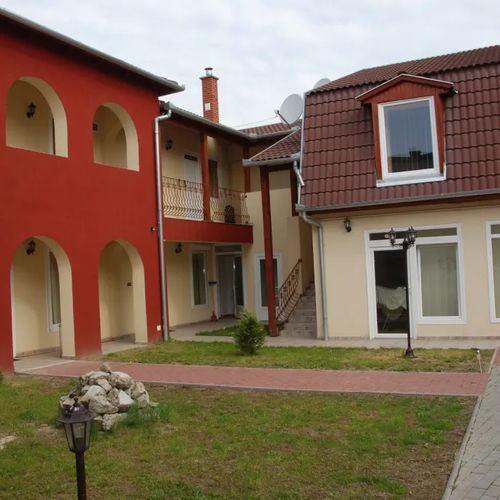 Vilmos Császár Panzió Szigetvár