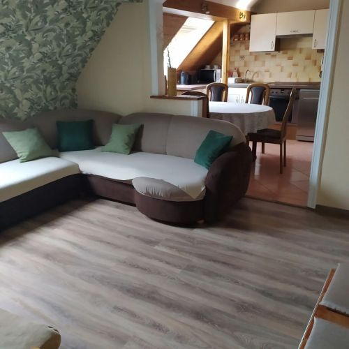 Kátya Apartman Balatonboglár – Balatonboglár, Ungaria