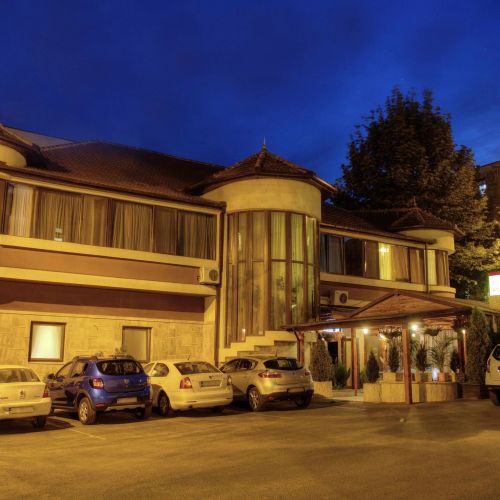 Boutique Vila Paradis Deva – Deva, România