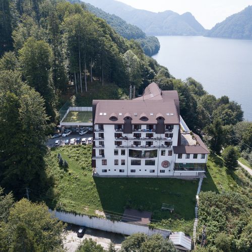Hotel Valea cu Pești Arefu – Arefu, România