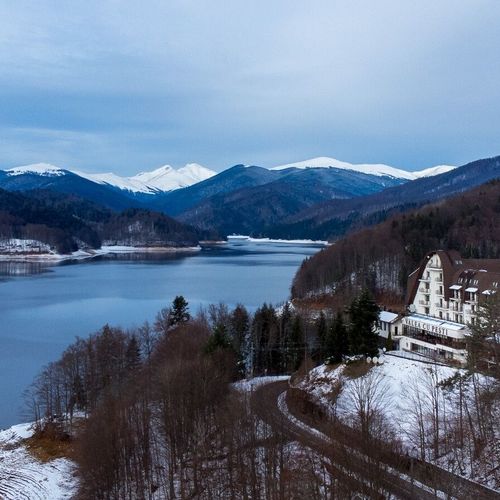 Hotel Valea cu Pești Arefu