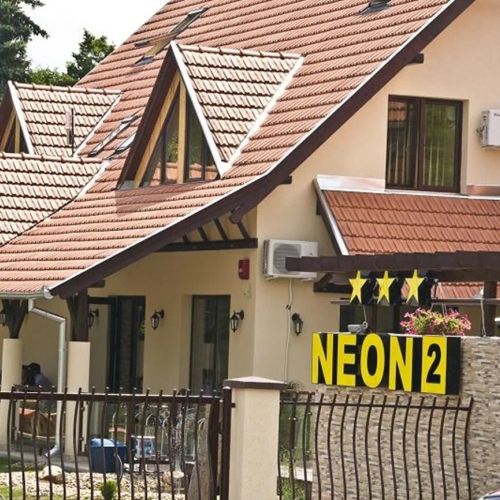 Neon 2 Vendégház Orosháza-Gyopárosfürdő
