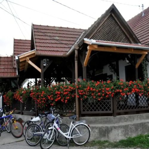 Hétfogás Fogadó Villány