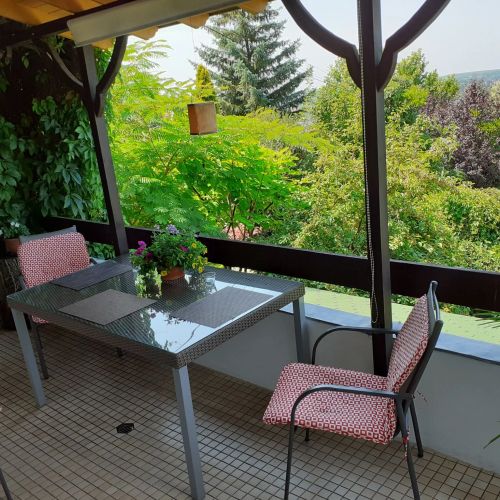 Ferienhaus Apartmanház Zalánki Eger – Eger, Ungaria