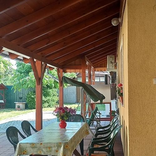 Árpád utcai Vendégház Püspökladány