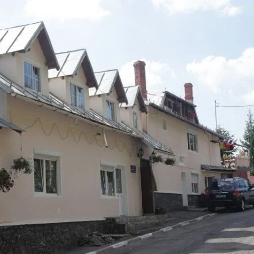 Hostel Casa Cristina Bușteni