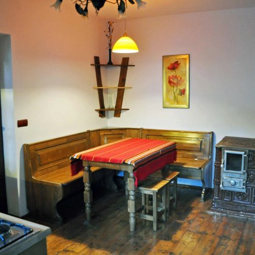 Casa Vale ~ Casa Pelu – Vale, România