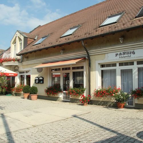 Malomkő Panzió Nagyvázsony