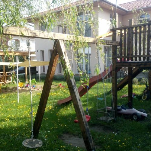 Keresztes Apartmanház Balatonlelle – Balatonlelle, Ungaria