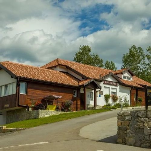 Turistički Centar Marko Rakovica