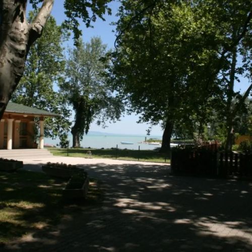 Fehérló Apartman Balatonboglár – Balatonboglár, Węgry