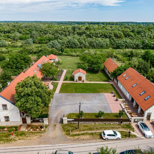 Kisfalucska Udvarház & Bisztró Bodrogkisfalud – Bodrogkisfalud, Węgry